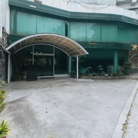 Garden Plaza Hotel Manila